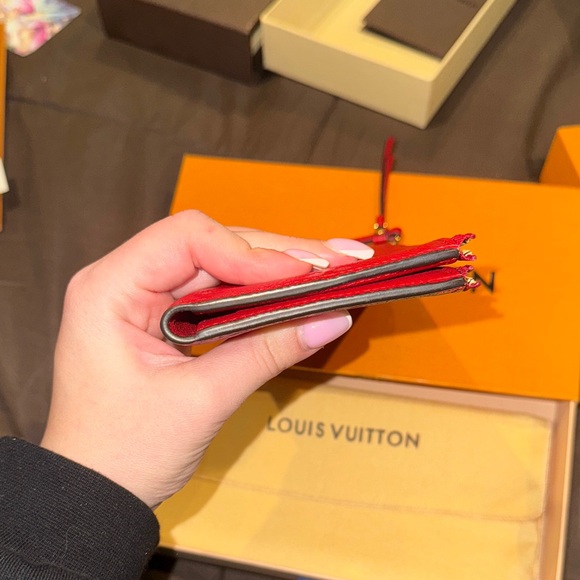 Louis Vuitton Vibrant Red Wallet - Picture 10 of 10